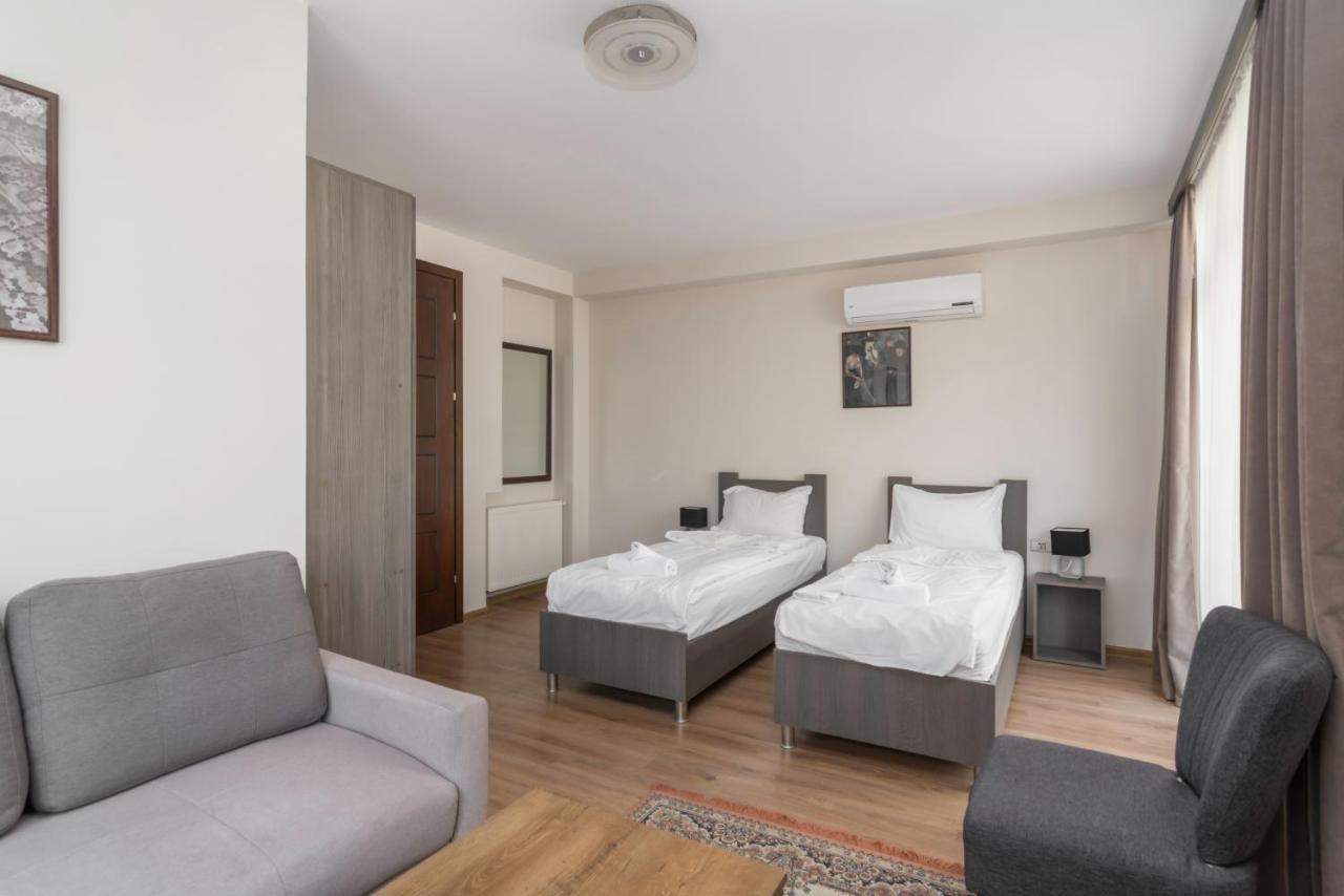 Hotel "Elesa Wera" Tbilisi Luaran gambar